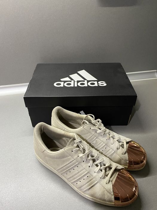 39.5 маратонки Adidas велур