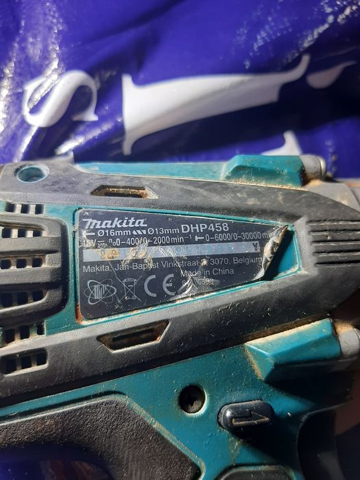 Machita dhp 458 filetant percuție .