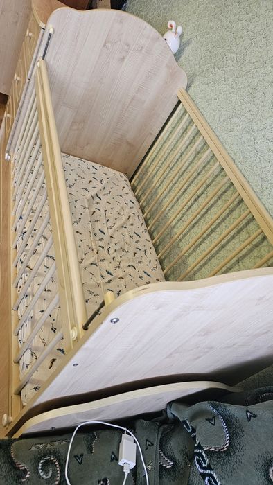 Продам детскую кровать трансфер