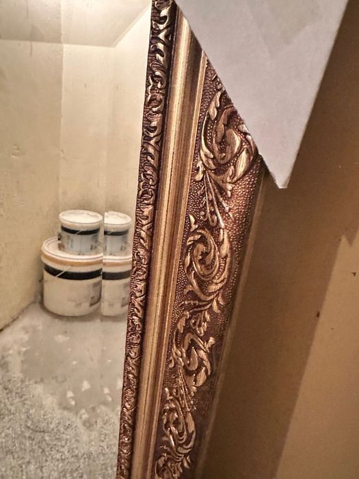 Огледало с барокова рамка