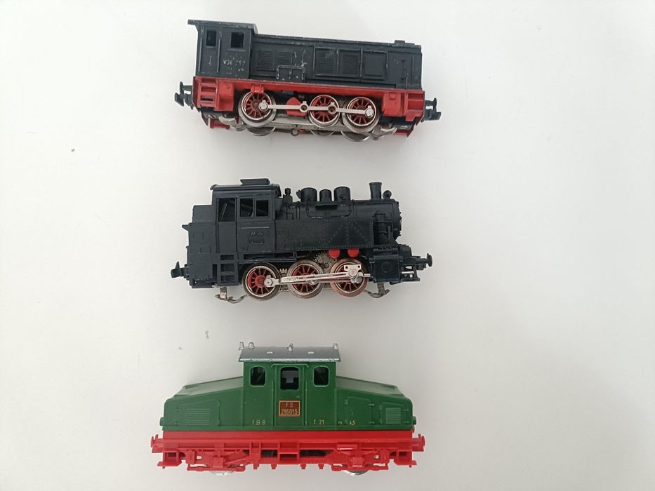 Macheta locomotiva trenulet Electric