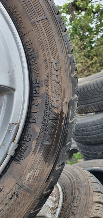 Гуми 4бр 185/55/14 -1 бр - 55лв