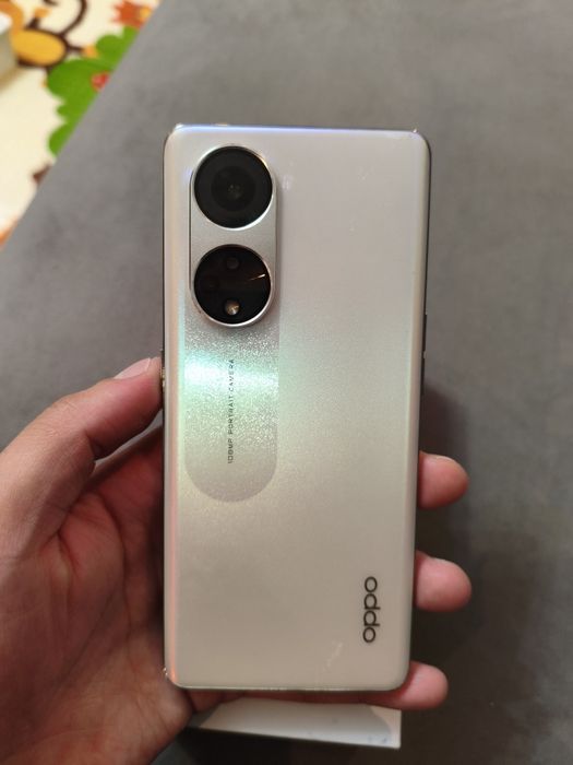 Продам Oppo reno 8t 5G 8/256гб