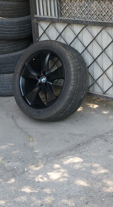 Продам диски с хорошей  летней резиной р 20.