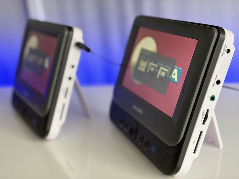 Set 2 DVD playere Salora