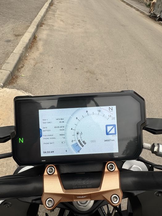 Здравейте продавам KTM Dyke