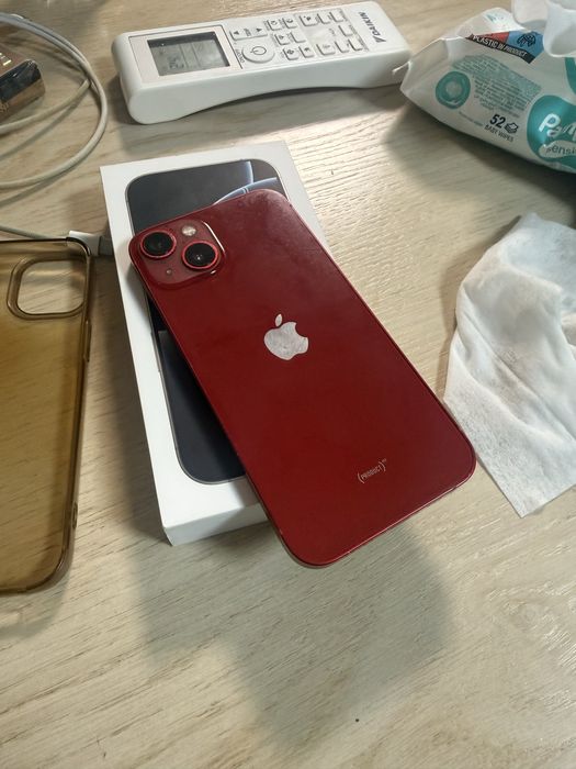 iPhone 13 red 128GB