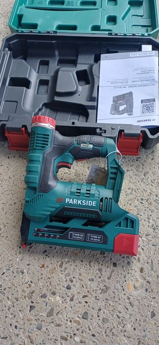 Capsator capse si cuie parkside pe acumulator 20v  pistol ciocan