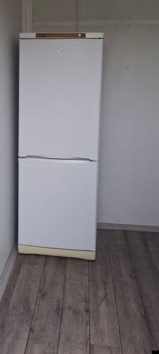 Продается киоска, мороженное