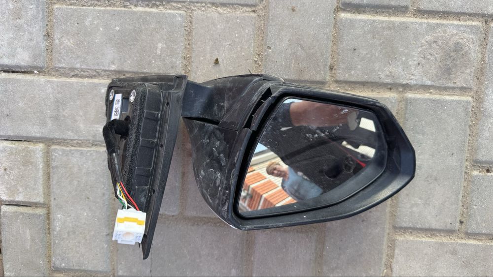 Туксон запчасти левое зеркало