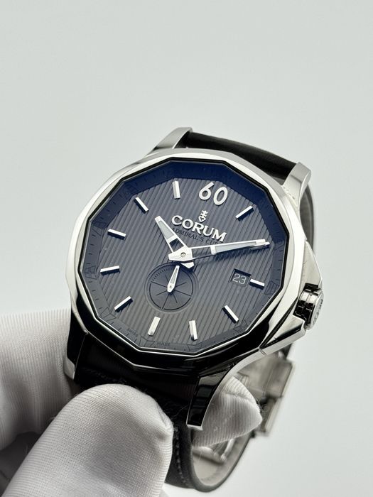 Наручные часы Corum Admirals Cup Legend