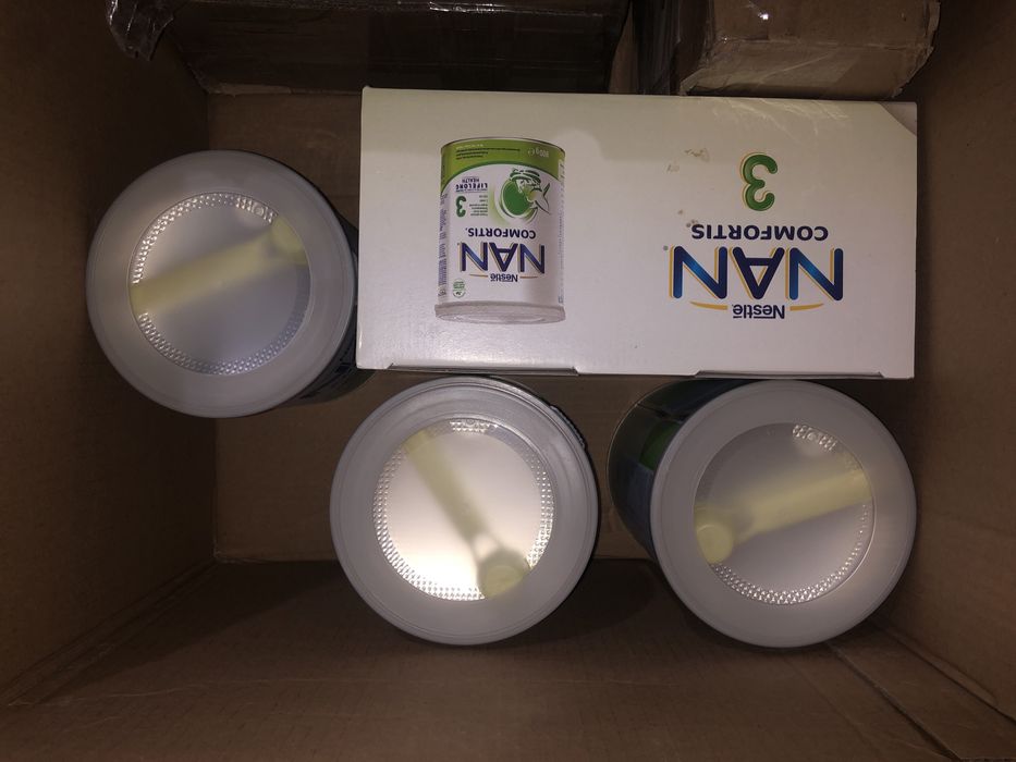 Vand NAN comfortis 3 . 6 cutii