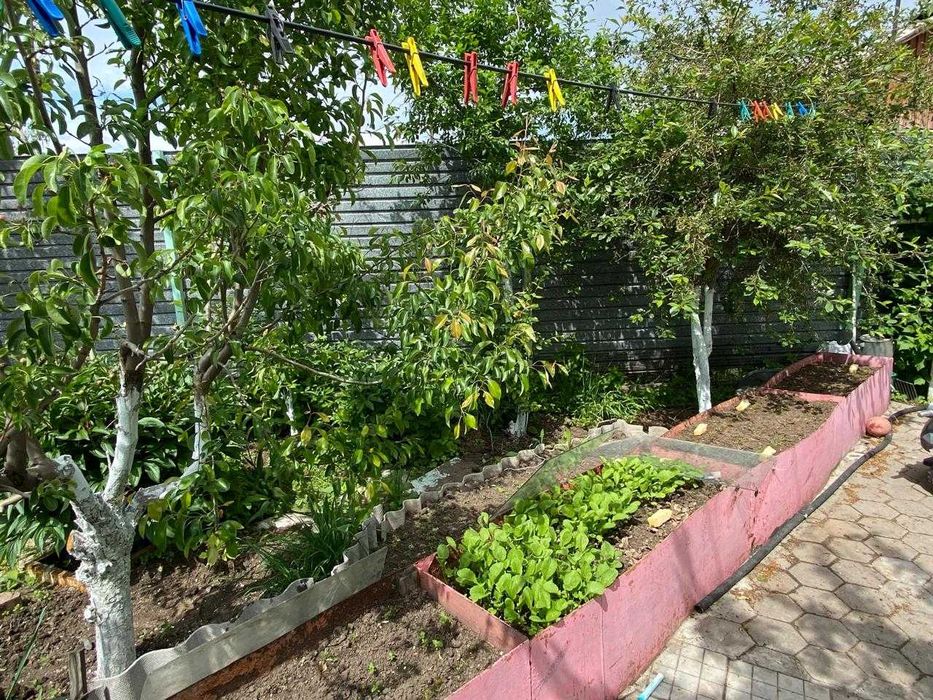 Г.Караганда, Благоустроенный дом с участком