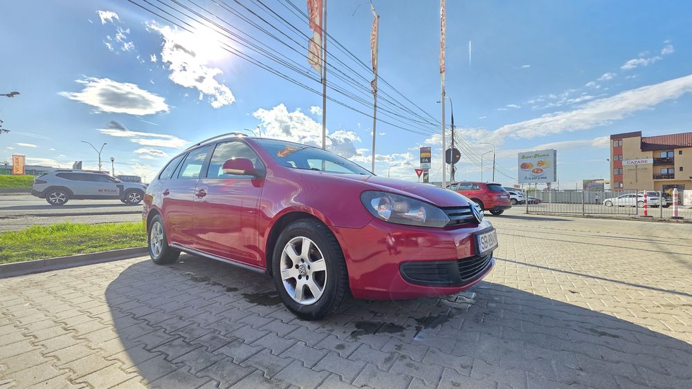 Volksvagen Golf VI 1.6 TDI, de 8 ani masina familiei