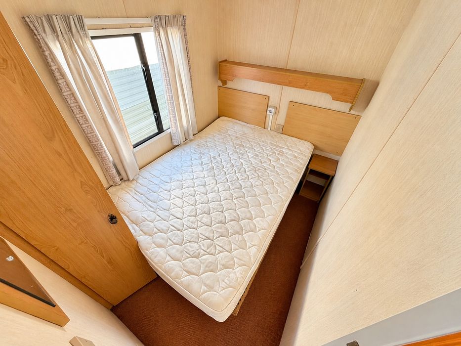 Casa mobila Casa pe roti Casa de vacanta Container Tiny house / living / 3 dormitoare / bucatarie / 2 bai / 34 mp