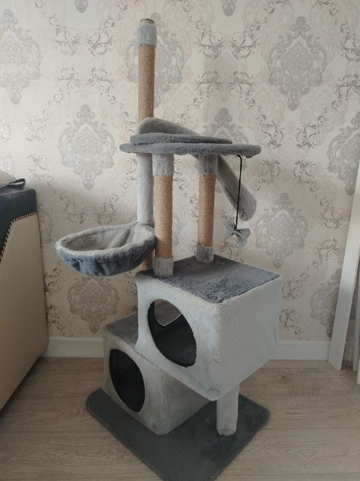 Продам манеж для кошек "Кошкин дом" .
