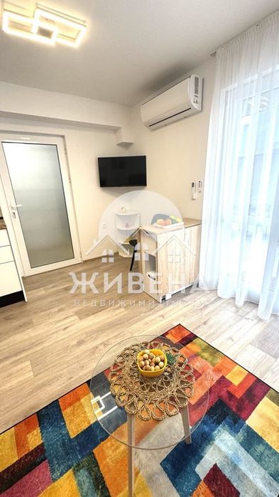 Продава се Двустаен апартамент в Варна, Център - 41 кв.м за 1555 €/кв.м - Снимка #3