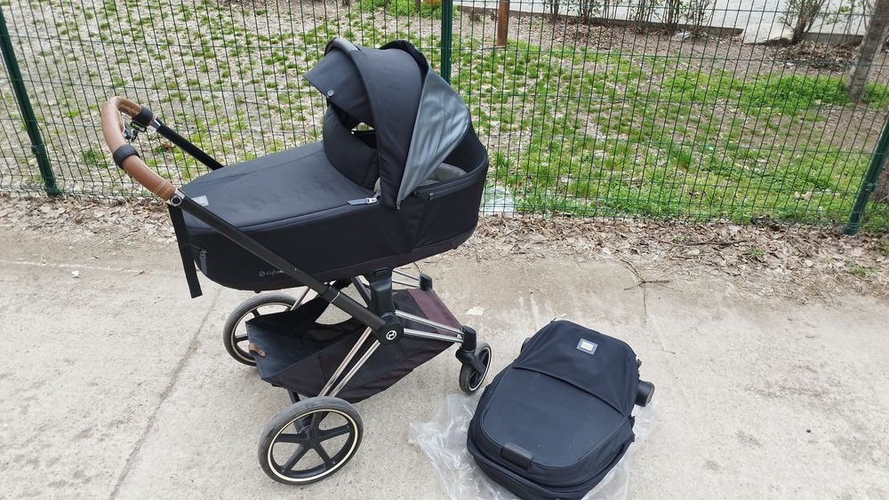 Комплект Cybex Priam 4 летен, зимен кош +  зимен чувал + чанта