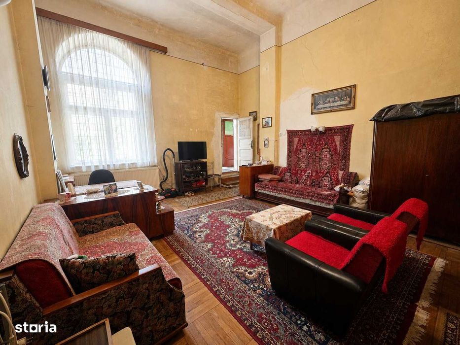De vânzare apartament 2 camere zona ultracentrală