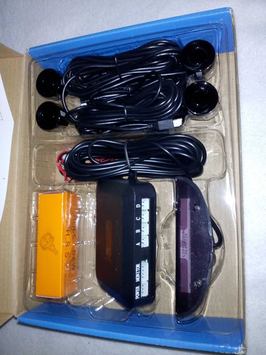 Парктроник с 4 сензора, звуков и светлинен сигнал