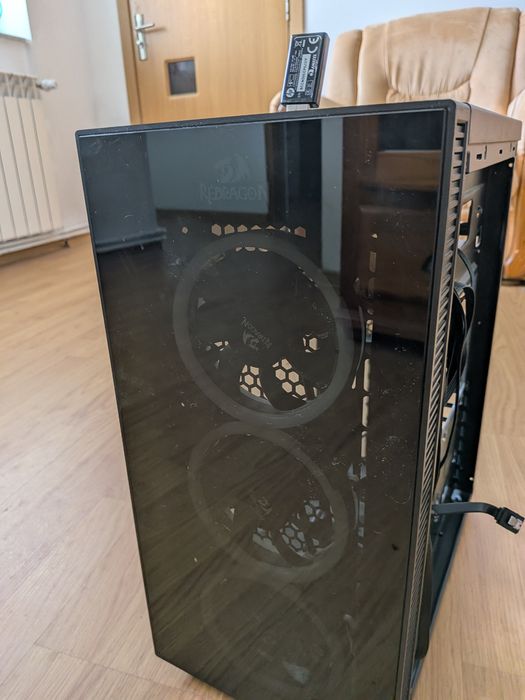 Carcasa redragon full atx