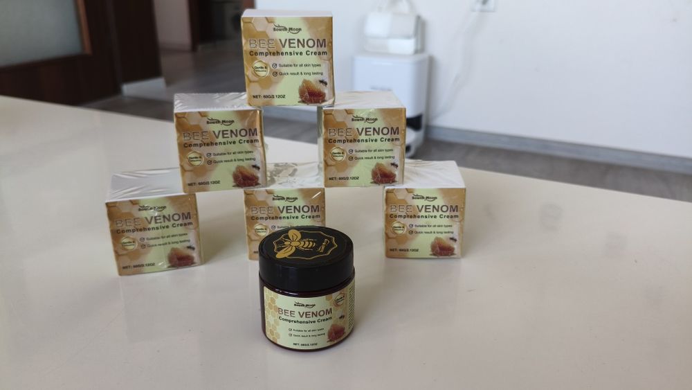 Крем за лице Bee venom