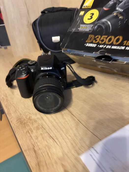 Camera D3500 obiectiv 18-55 Husa