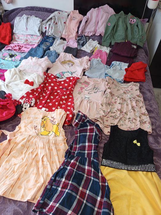 Дрехи за момичее