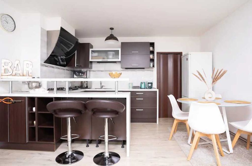 Дава се под наем Двустаен апартамент в Пловдив, Въстанически - 58 кв.м за 209.1 € - Снимка #2