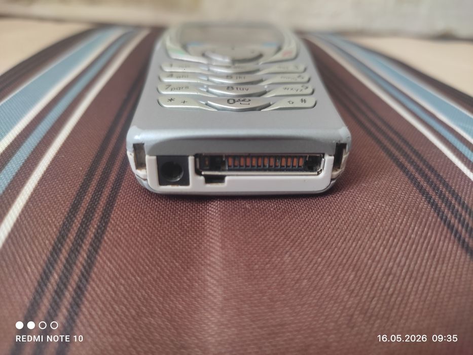 Nokia 6100 (оригинал)
