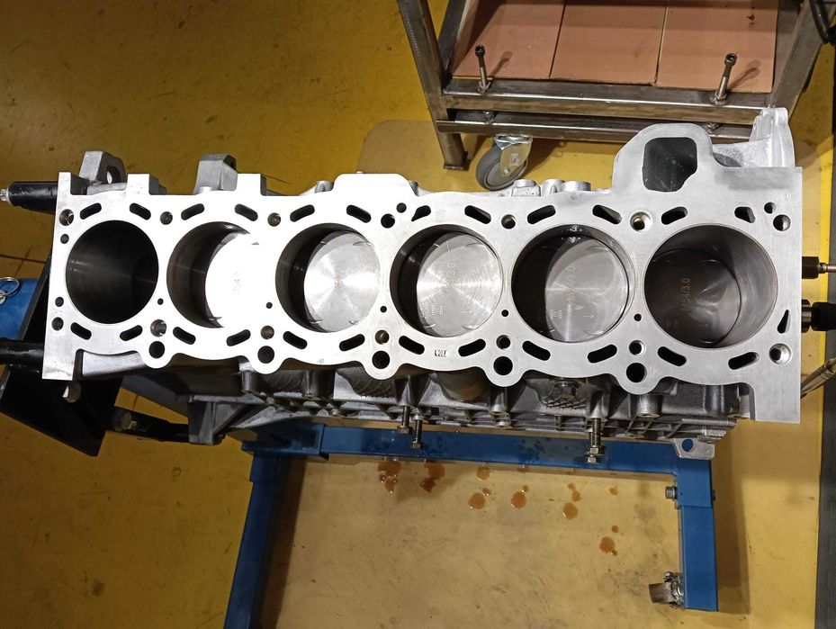 Vand BMW E46 330i/318i coupe, motor ca nou