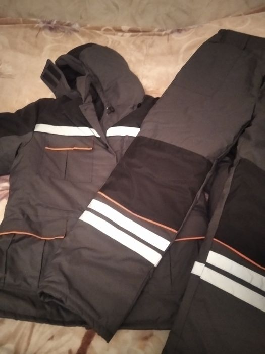 Продам костюм зимний