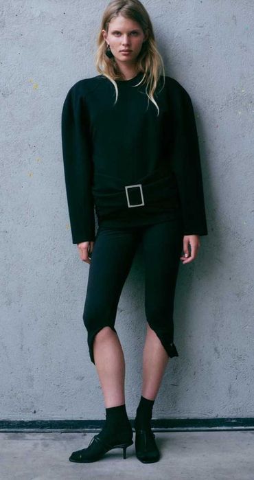 Zara суитшърт с тока размер С