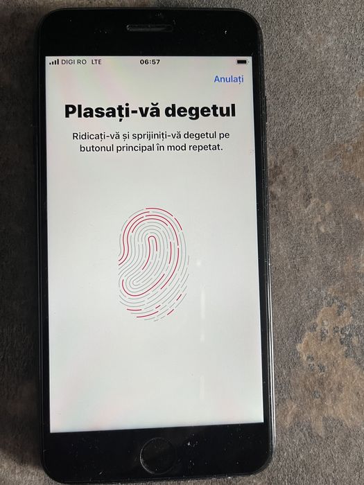 Vand iPhone 7 Plus-doar azi 330 lei!