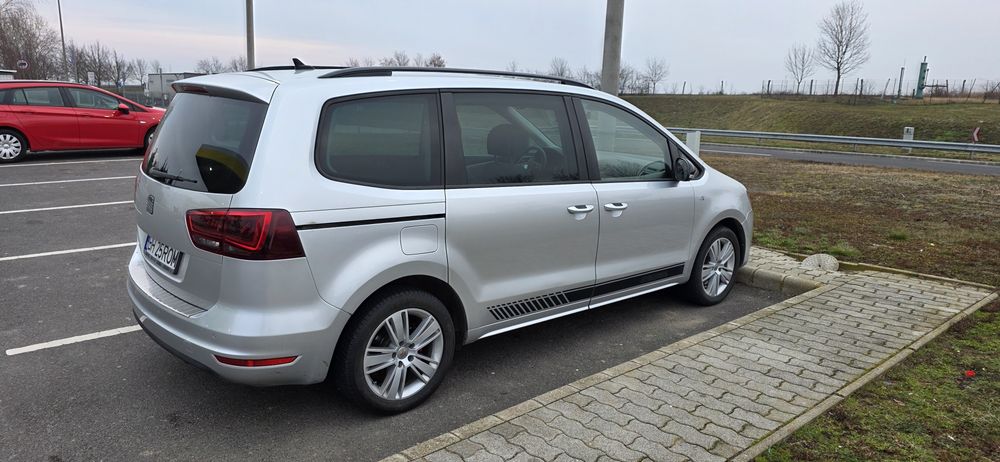 SEAT Alhambra 2012 — imagine 4