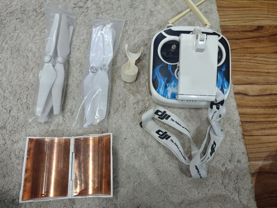 Продам комплектующие DJI FANTOM 4