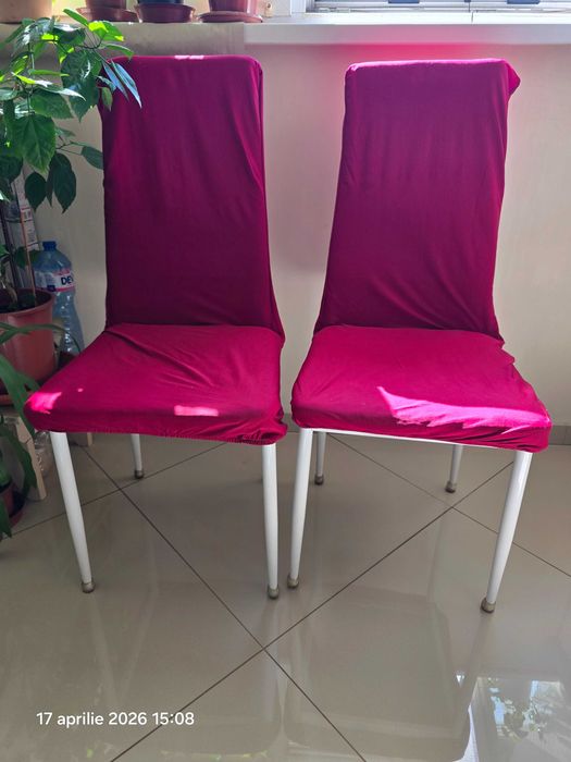 Set 4 scaune bucatarie 250 lei setul cu spatar si huse