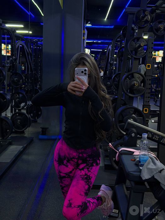 Срочно !!! Продаю годовой абонемент VIP LEMON FIT