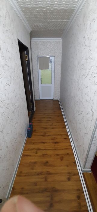 Срочне уй сотилади