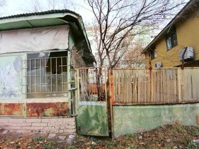 Продава се Магазин в Бургас, Зорница - 110 кв.м за 710 €/кв.м - Снимка #1