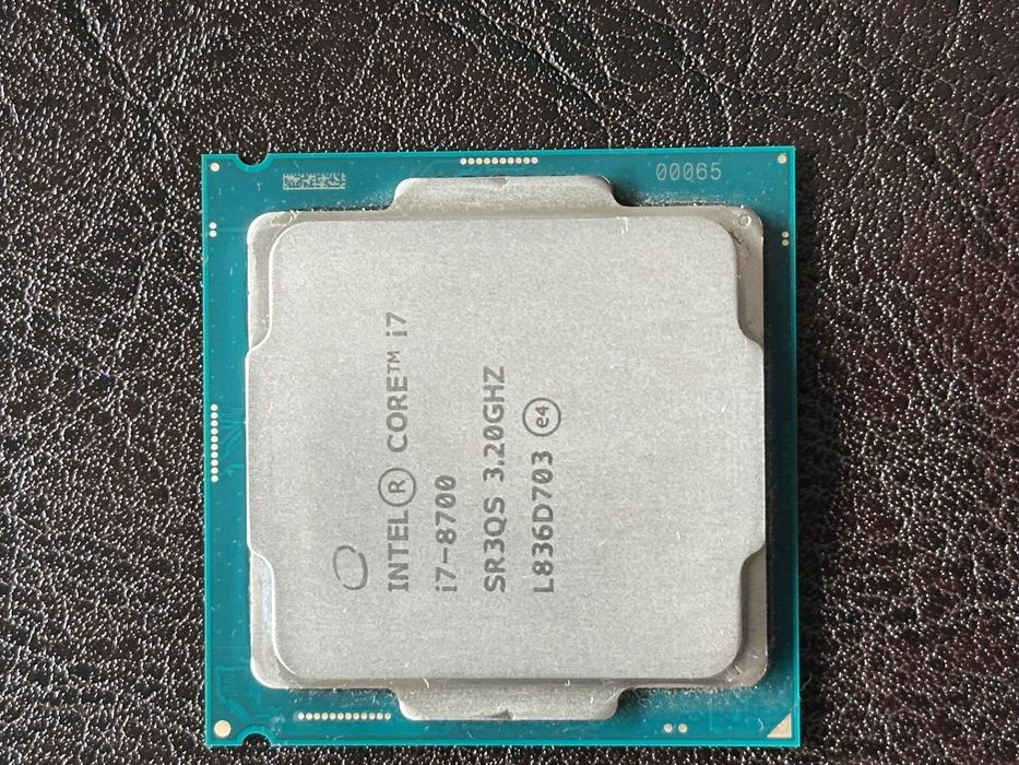 Core i7 8700／WiFi5／16GB／SSD256GB／HDD1TB procesor i7 8700 • Anunturi gratuite • OLX.ro