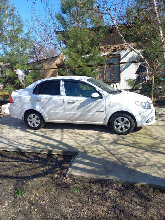 Продам Nexia-3  2019 года в отличном состоянии.