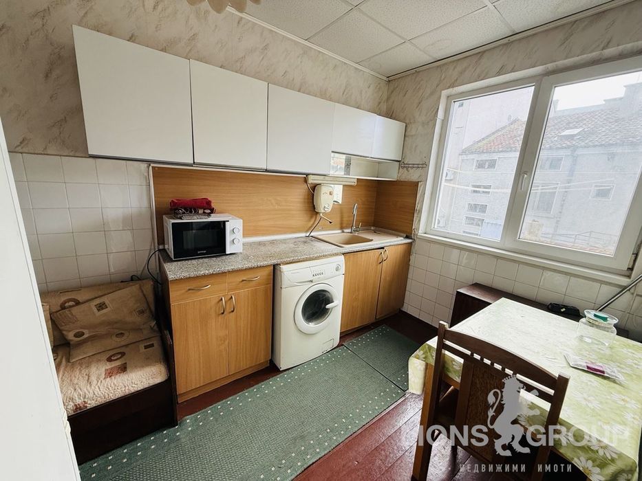 Продава се Тристаен апартамент в Варна, Левски - 85 кв.м за 1020 €/кв.м - Снимка #8