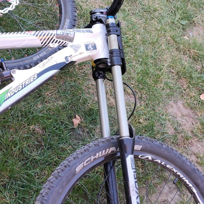 Bicicleta cu bascula rupta