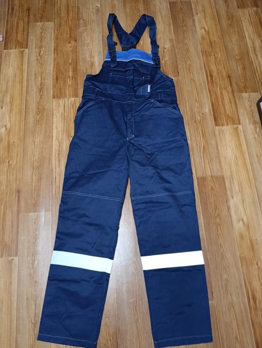 Продам спец.одежду