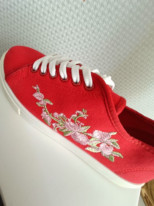 Продам размер 39