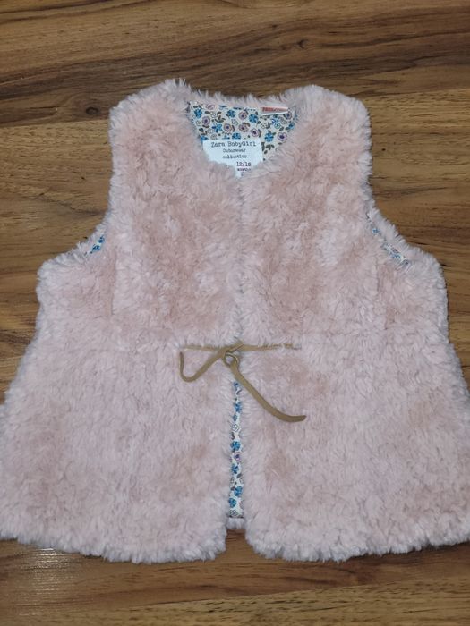 Пухен елек Zara, 12-18 месеца