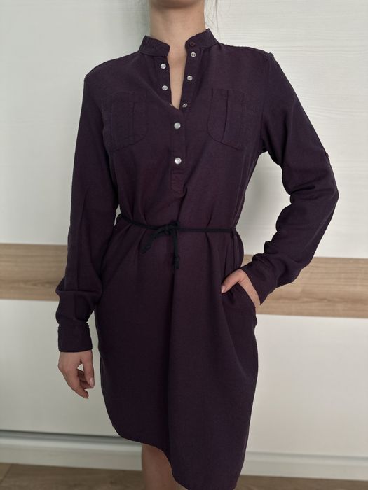 Лилава къса рокля с коланче