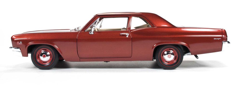Vand macheta auto 1966 Chevy Biscayne 1/18