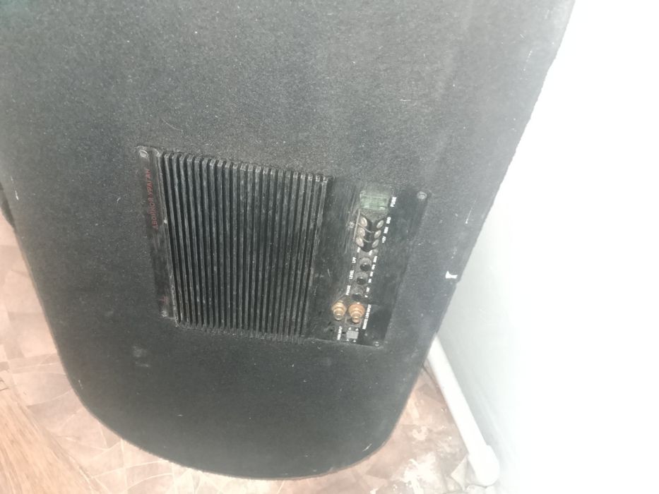 Сабвуфер ураган с усилителем двойной